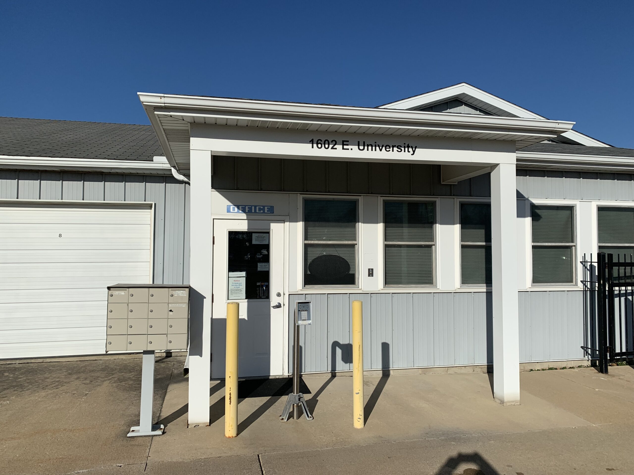 Park 150 Storage office entrance at 1602 E. University
